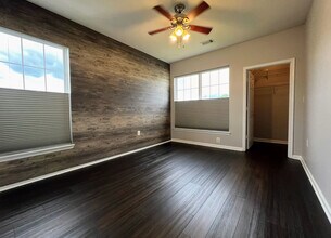 5130 Brittney Elyse Cir in Centreville, VA - Foto de edificio - Building Photo