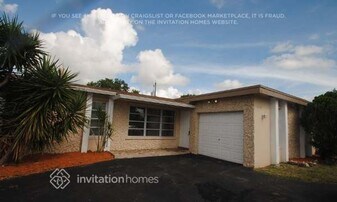 2420 NW 89th Ave in Sunrise, FL - Building Photo