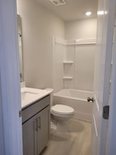 1950 Rosedale Rdg Ave in Wake Forest, NC - Foto de edificio - Building Photo