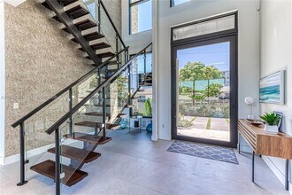 2817 NE 35th St in Fort Lauderdale, FL - Building Photo - Building Photo