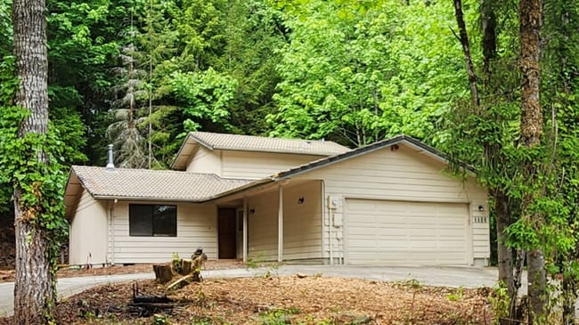 property at 6928 Alpine Dr SW