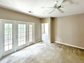704 Bristol Village Dr in Midlothian, VA - Foto de edificio - Building Photo