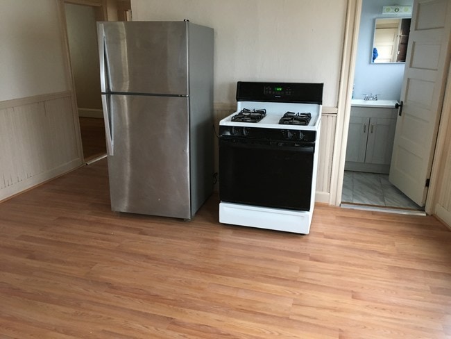 1174 N Main St, Unit 1