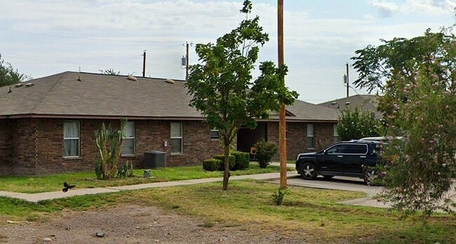 property at 900 Harmon Ave