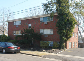 2025 Oliver St Apartments