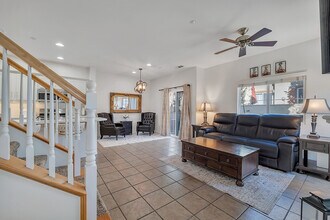 2641 Night Jasmine Dr in Simi Valley, CA - Building Photo - Building Photo