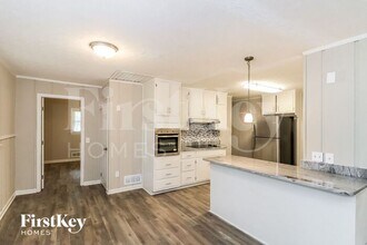 155 Brandywine Cir in Alpharetta, GA - Foto de edificio - Building Photo