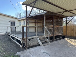 2414 Raney St, Unit Raney in San Angelo, TX - Building Photo - Building Photo