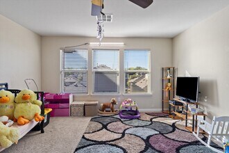 9404 Ocean Going Ct in Austin, TX - Building Photo - Building Photo