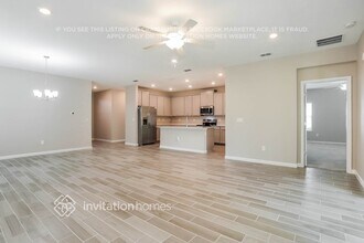 6337 Bluff Ave in Jacksonville, FL - Foto de edificio - Building Photo