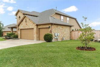 19913 Wearyall Hill Ln in Pflugerville, TX - Building Photo - Building Photo