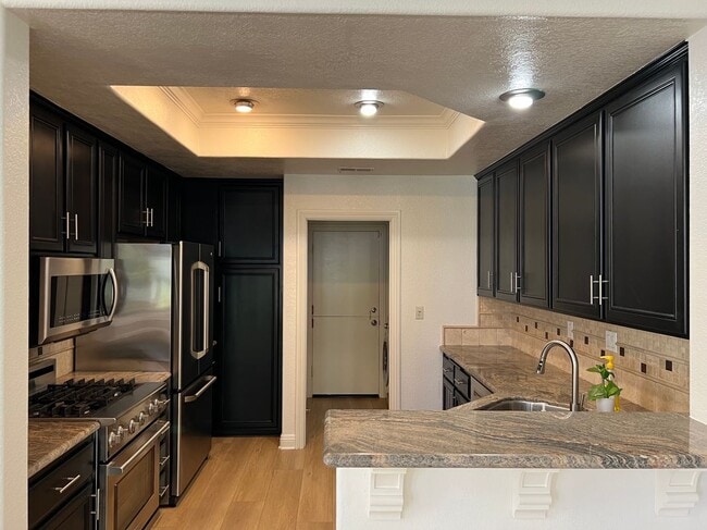 9 Nutcracker Ln in Aliso Viejo, CA - Building Photo - Building Photo