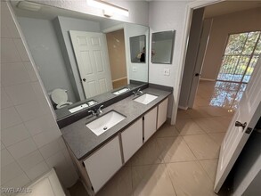 6400 Aragon Way in Ft. Myers, FL - Building Photo - Building Photo