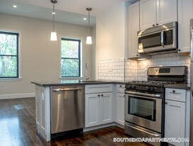 11 Newcomb St in Boston, MA - Building Photo