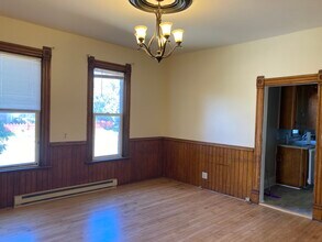 331 14th Ave NE, Unit 1 in Minneapolis, MN - Building Photo - Building Photo