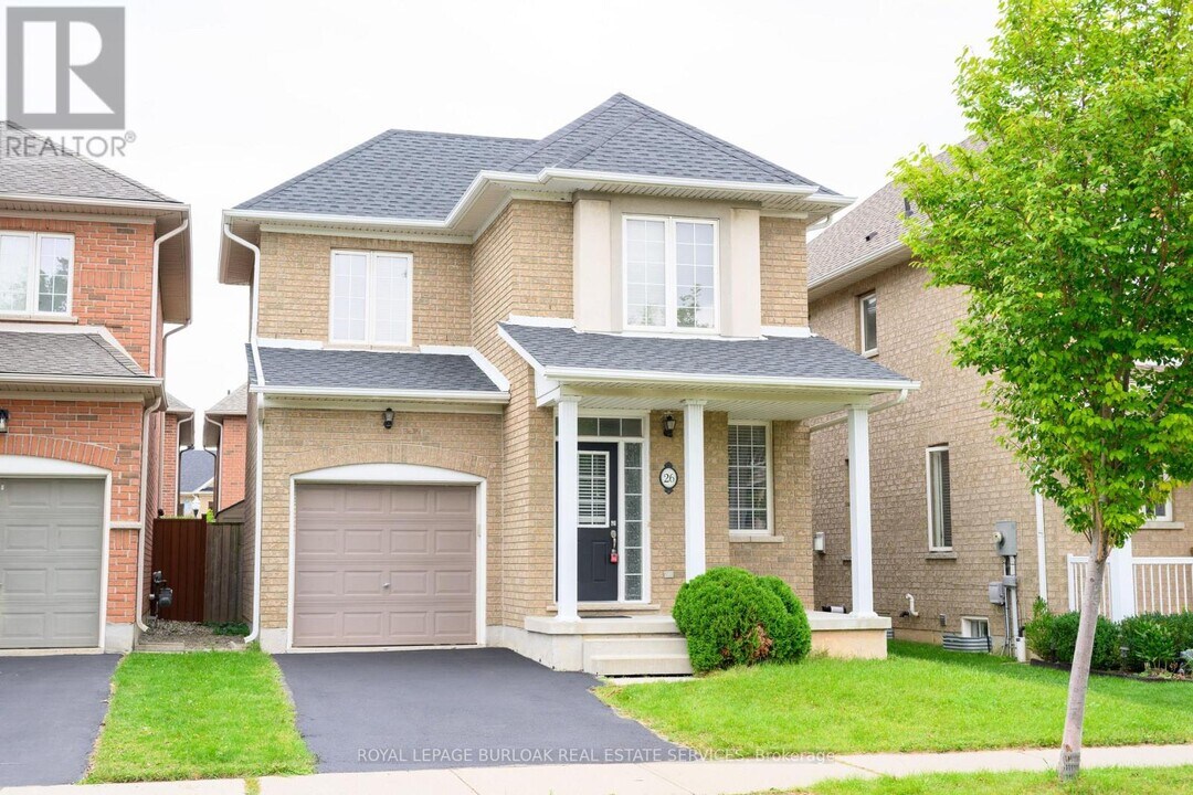 26 Springstead Ave in Hamilton, ON - Building Photo
