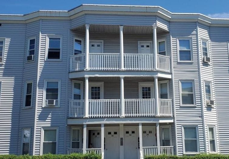 28 Laighton St in Lynn, MA - Foto de edificio