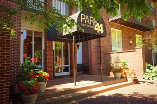 Park 44 Apartments