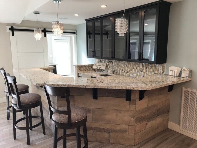 property at 527 S Campus Way
