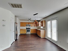 11912 Cheviott Hill Ln in Charlotte, NC - Building Photo - Building Photo
