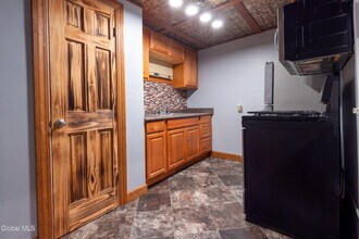 99 Woodlawn Ave in Saratoga Springs, NY - Building Photo - Building Photo