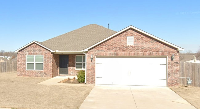property at 1110 S Missouri Ave
