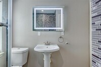 8020 Bendell Dr photo'