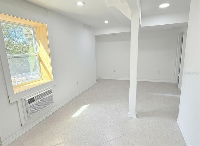 707 40th St W in Palmetto, FL - Building Photo - Building Photo