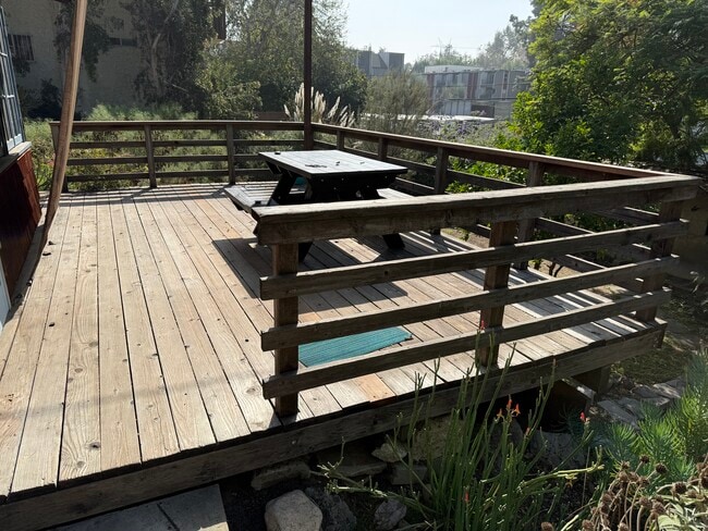 4176 Garden Ave in Los Angeles, CA - Building Photo - Building Photo