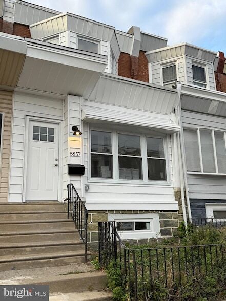 5857 Angora Terrace in Philadelphia, PA - Building Photo
