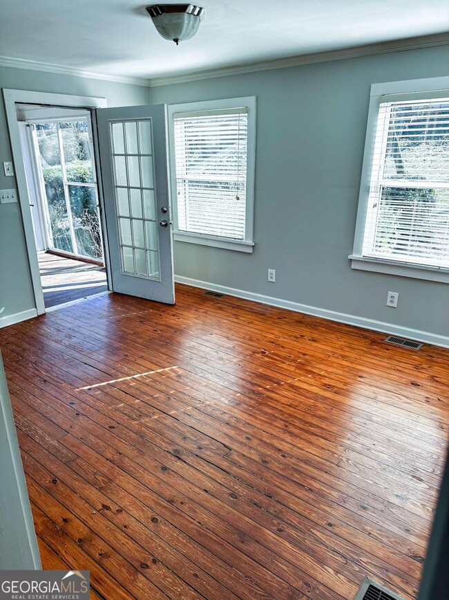 1895 Francis Ave NW in Atlanta, GA - Building Photo - Building Photo