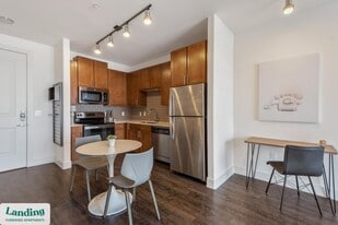 711 Brentford Pl in Arlington, TX - Building Photo