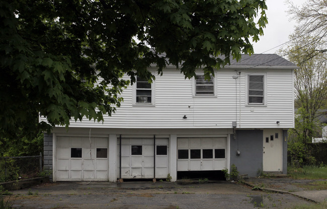 7-11 Coolidge St in Johnston, RI - Building Photo - Building Photo