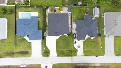 1208 NW 21st Pl in Cape Coral, FL - Building Photo - Building Photo