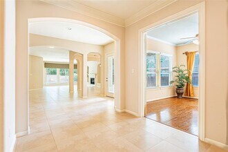 2418 Hendricks Lakes Dr in Spring, TX - Building Photo - Building Photo