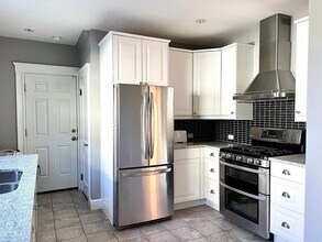 45 Webster St in Medford, MA - Building Photo - Building Photo