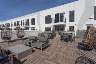 Archer Hollywood in Los Angeles, CA - Foto de edificio - Building Photo