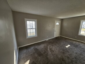 3979 Gary Ave in Lorain, OH - Building Photo - Building Photo