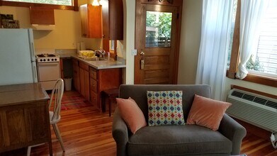 3733 N Michigan Ave in Portland, OR - Building Photo - Building Photo