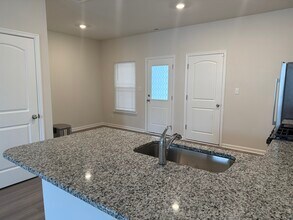 1508 Independence Blvd in Newport News, VA - Foto de edificio - Building Photo