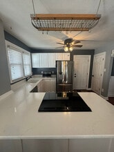 548 Elm Ave in Phoenixville, PA - Building Photo - Building Photo