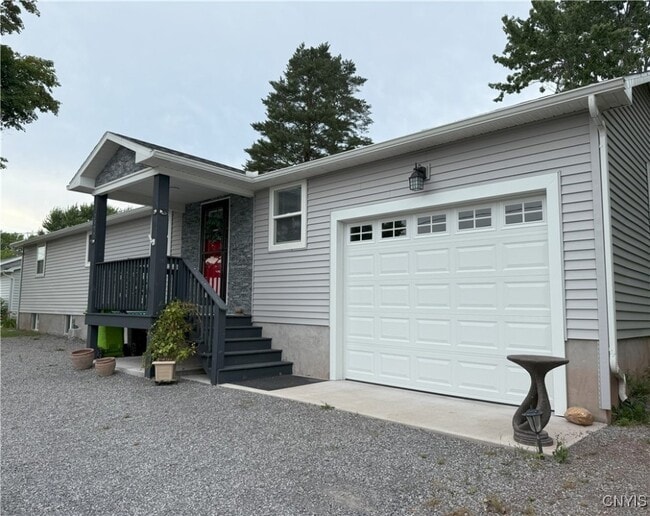 property at 2977 Seneca Turnpike