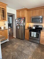 112 Preston Ave in Cranford, NJ - Building Photo