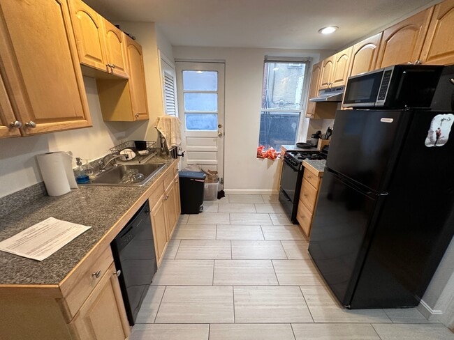 119 Jersey St, Unit 4