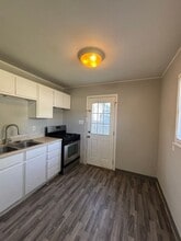 1313 Country Club Rd in Columbus, OH - Building Photo - Building Photo