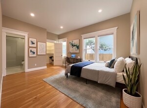 929 W 23rd St in Los Angeles, CA - Foto de edificio - Building Photo