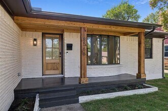 8566 Sweetwood Dr in Dallas, TX - Building Photo - Building Photo