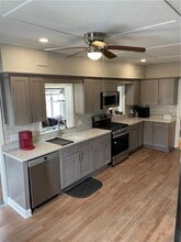 12 US-1 in East Greenwich, RI - Building Photo - Building Photo