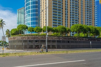 1350 Ala Moana in Honolulu, HI - Building Photo - Building Photo