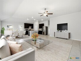 1132 Amber Lk in Seguin, TX - Building Photo